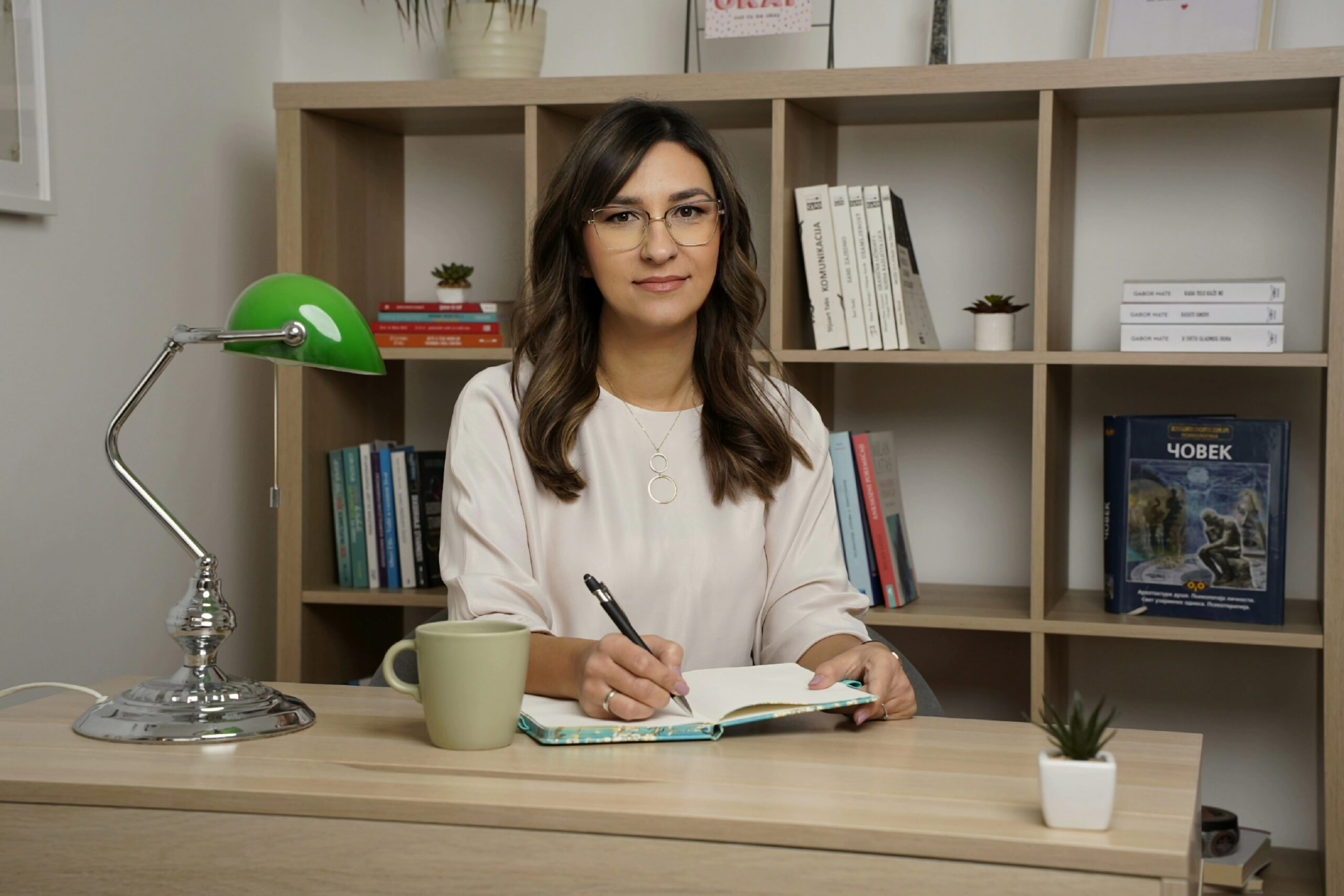 Dr Aleksandra Ignjatović